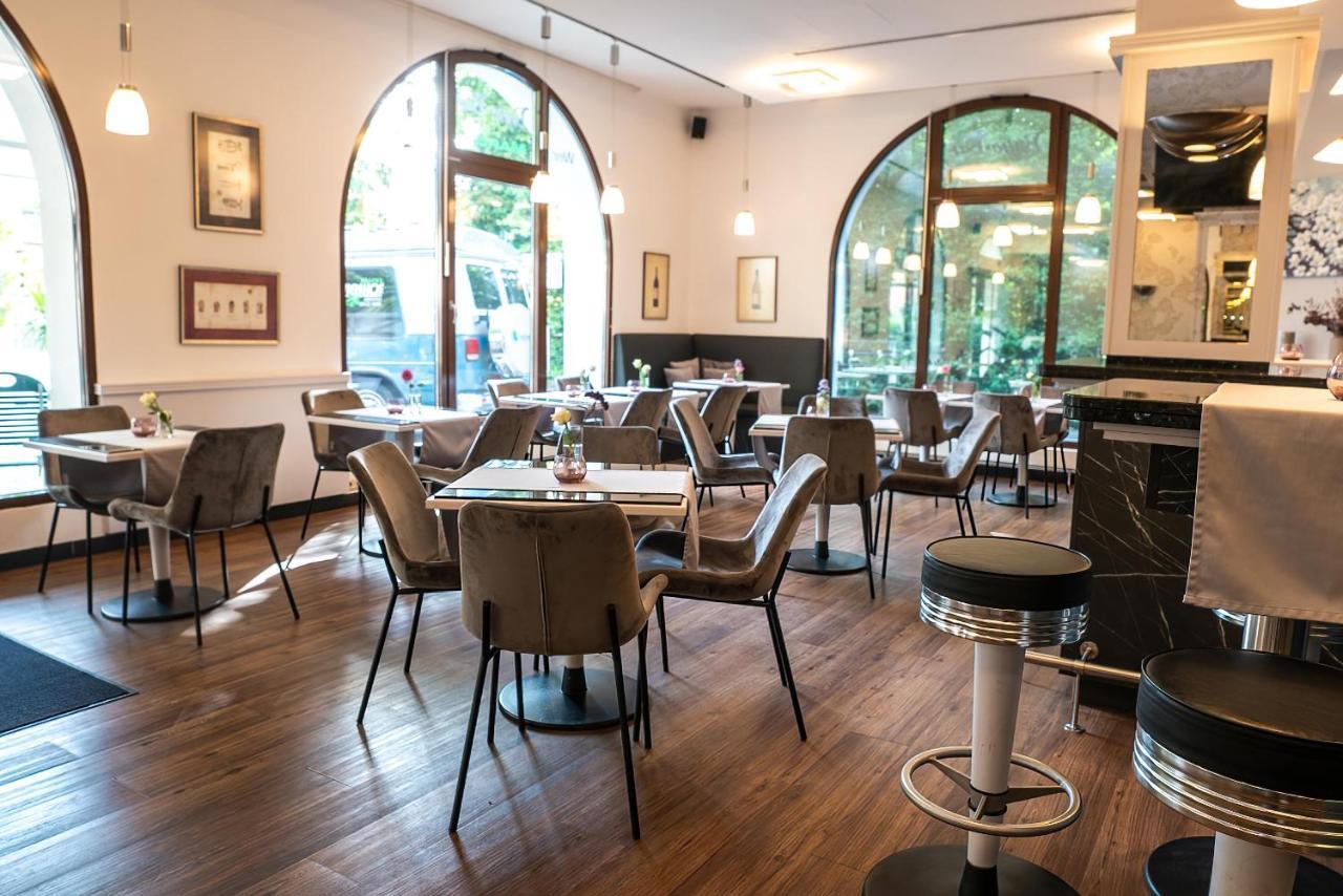Hotel Kastanienhof Эрдинг Экстерьер фото